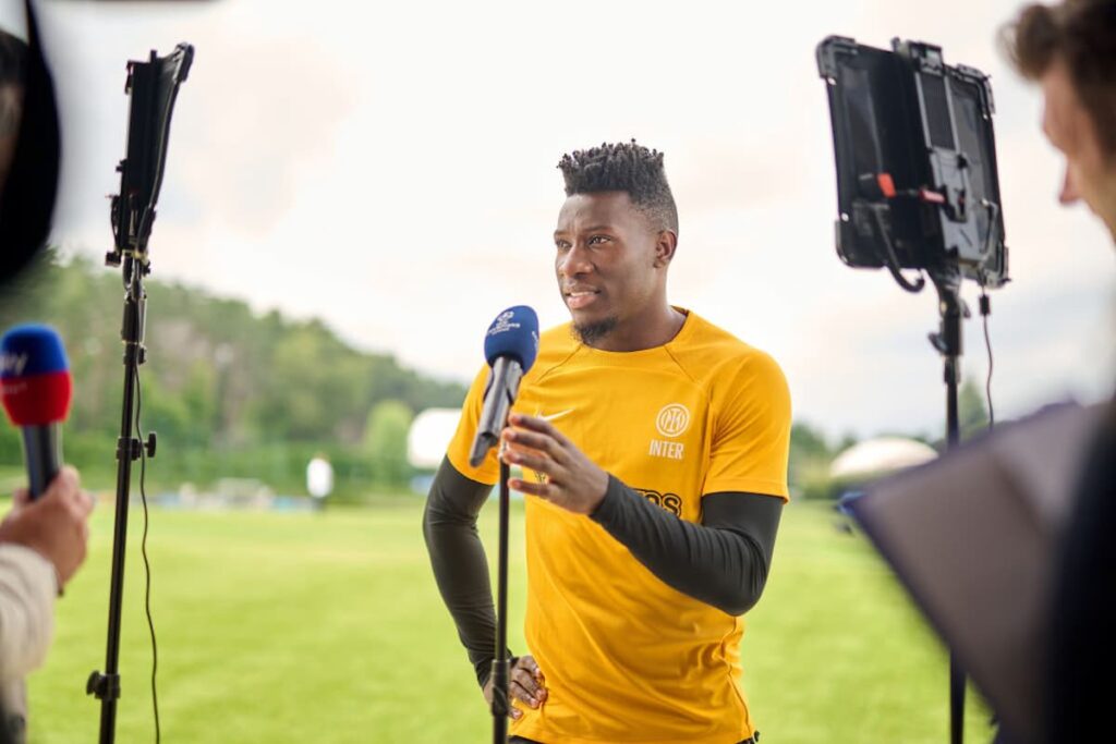 onana microfoni intervista