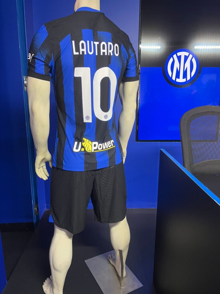 Maglia Lautaro con U-Power