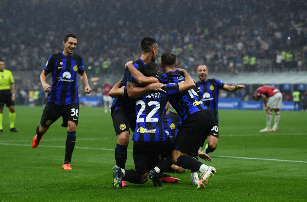 Esultanza gol Calhanoglu