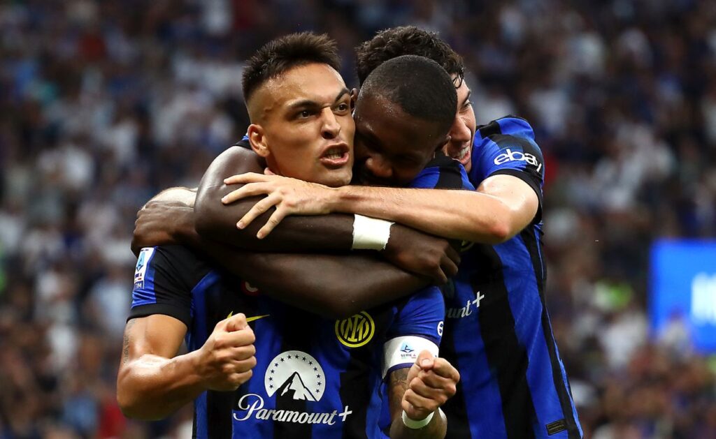 FC Internazionale v ACF Fiorentina - Serie A TIM