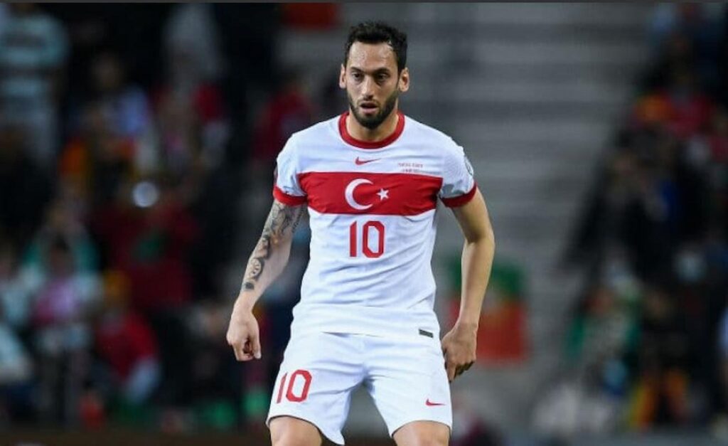calhanoglu turchia (1)