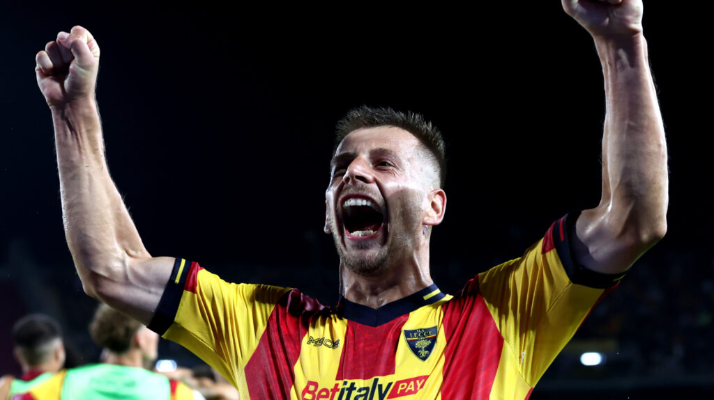 US Lecce v Genoa CFC - Serie A TIM