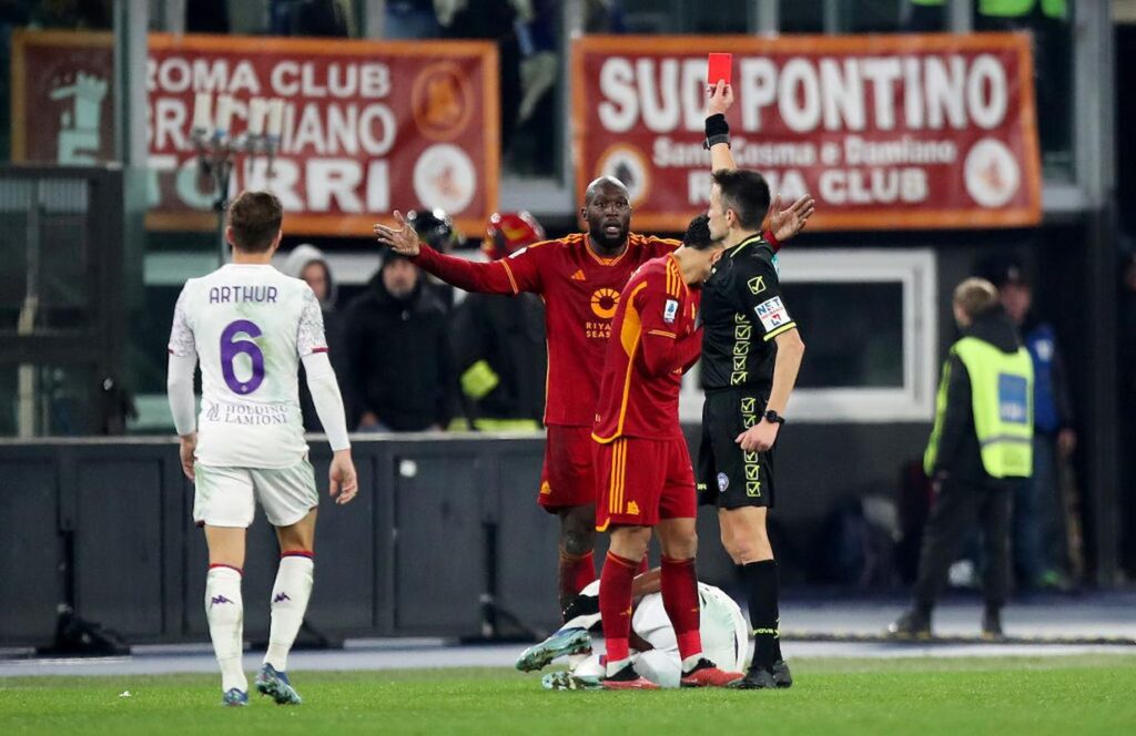 lukaku espulsione roma fiorentina 1-1