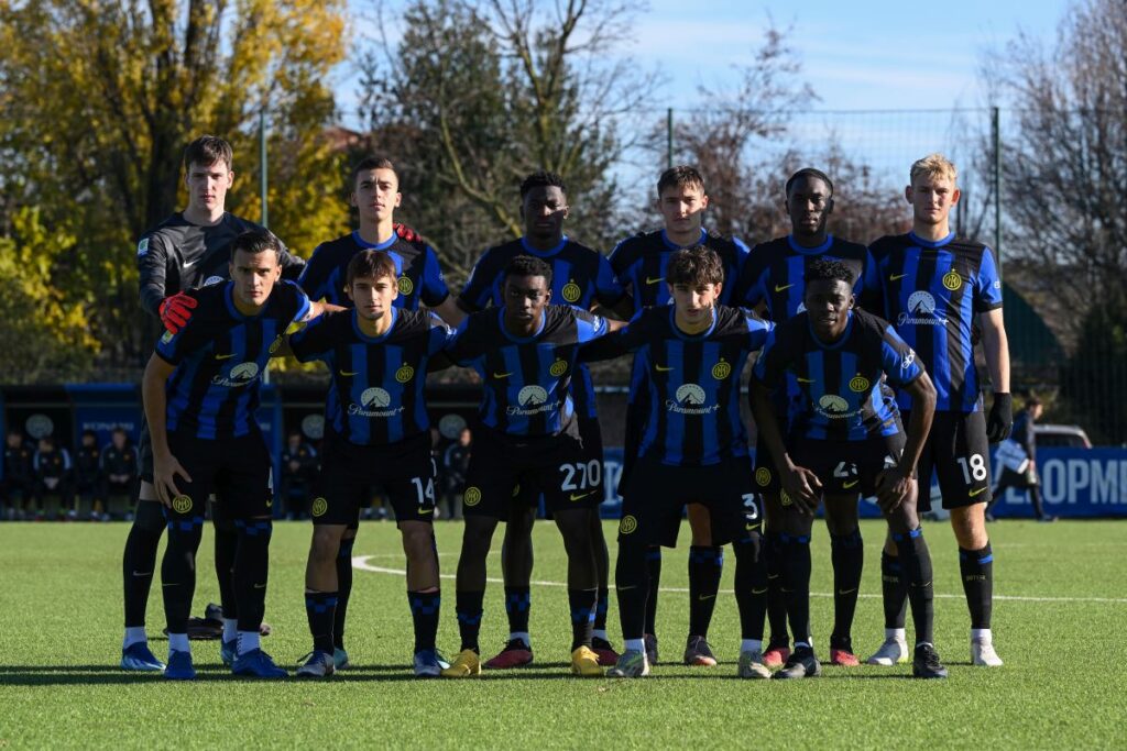 FC Internazionale U19 v AS Roma U19 - Primavera 1