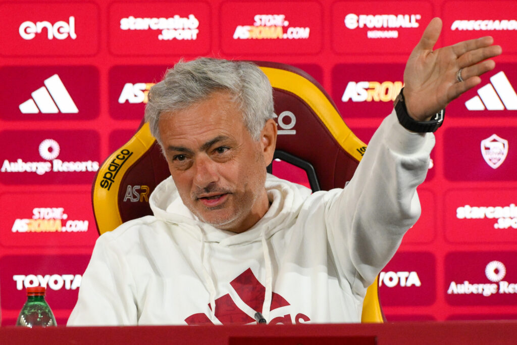 AS Roma Training &amp; Press Conference