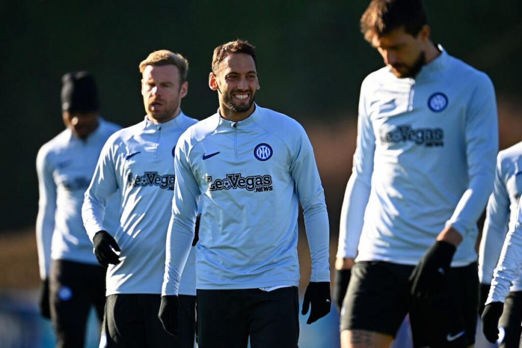calhanoglu pinetina 2024
