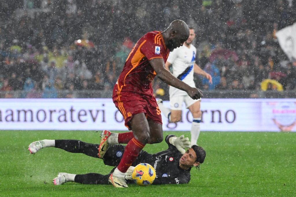 lukaku stoppato da sommer