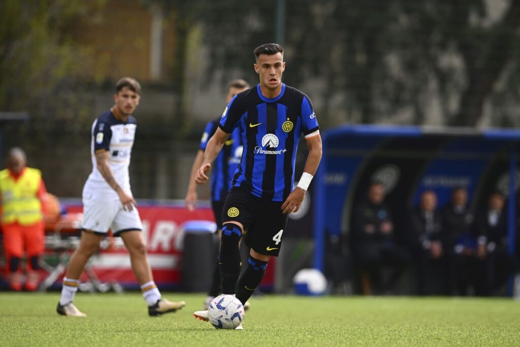 FC Internazionale U19 v Lecce U19 - Primavera 1