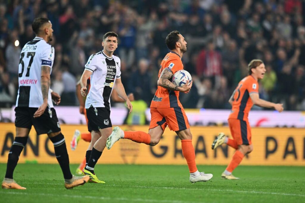 calhanoglu rigore udine