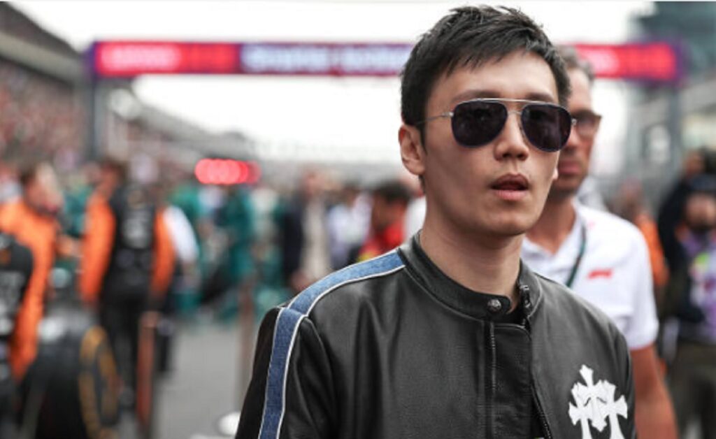 Zhang rifinanzia