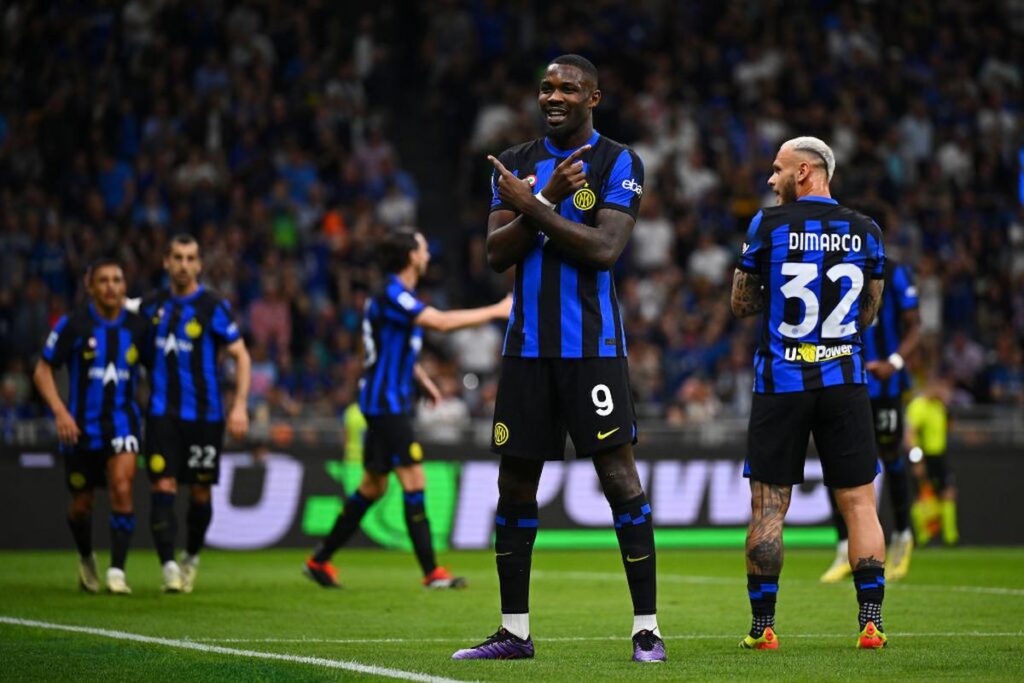 thuram esulta come lautaro