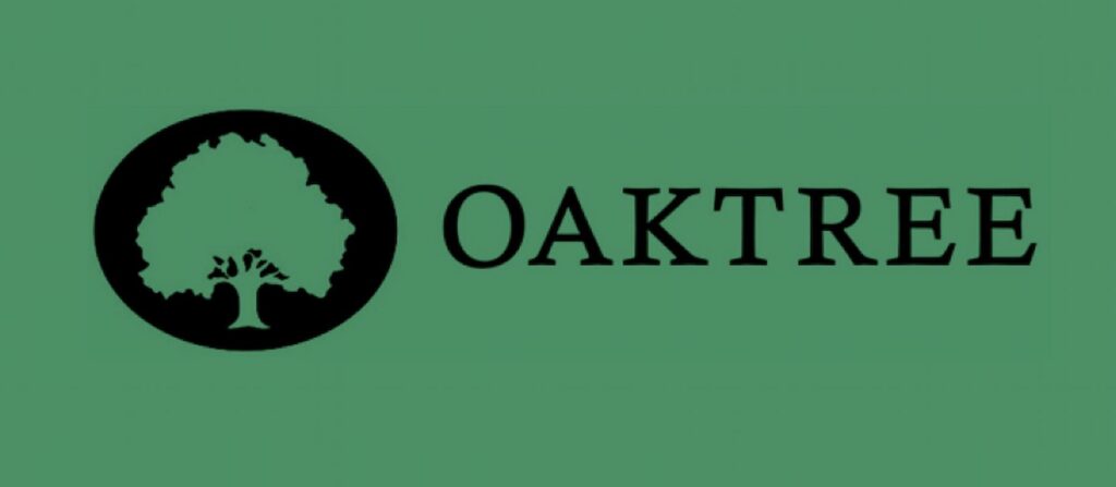 Oaktree subentra