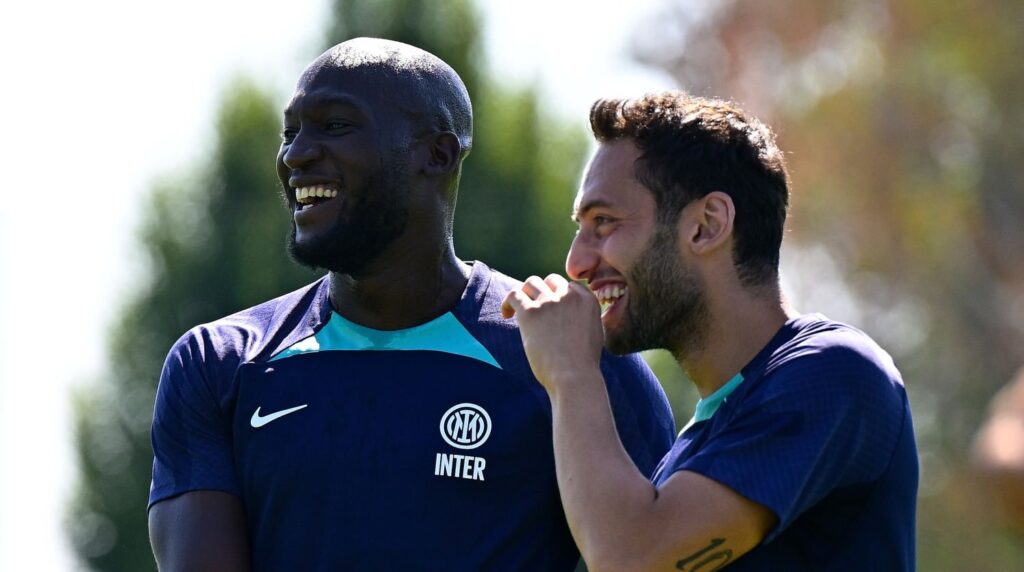Calhanoglu e Lukaku
