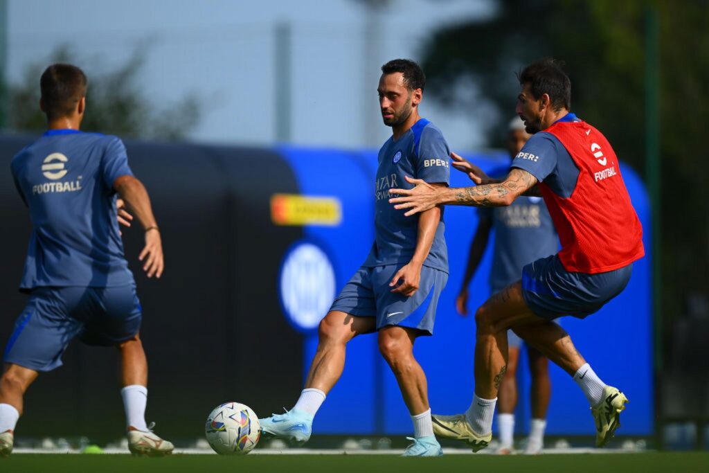 Calhanoglu (2)