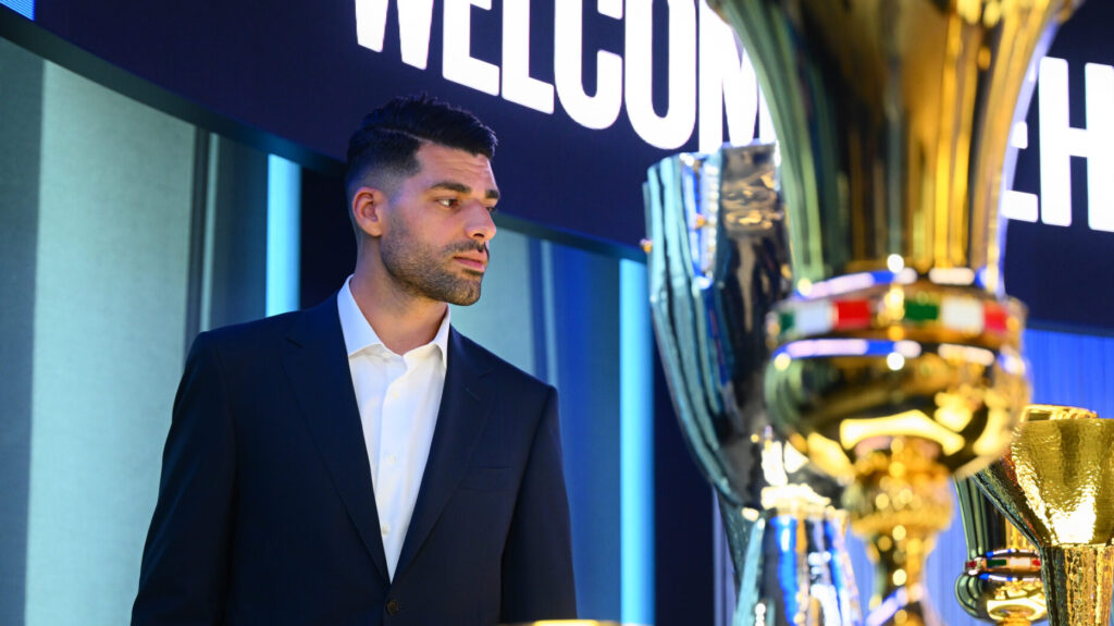 FC Internazionale Unveil Signing Mehdi Taremi