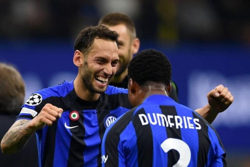 calhanoglu dumfries (1)