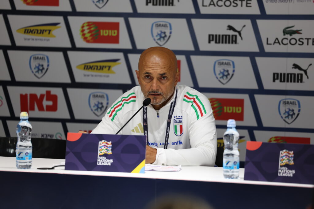 Italy Training Session &amp; Press Conference
