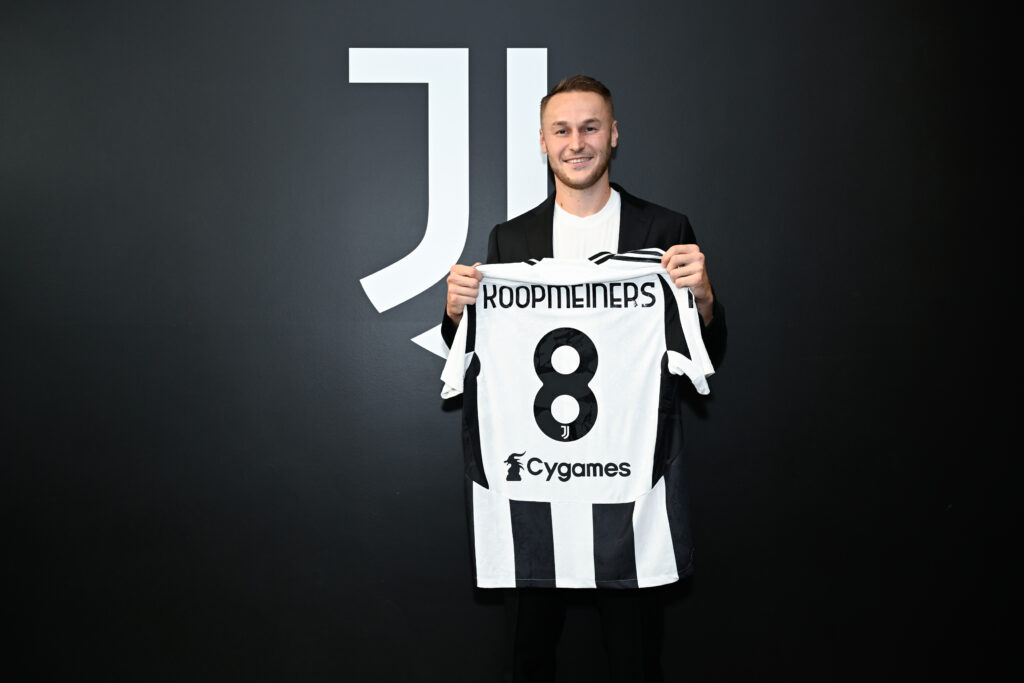 Juventus Unveil New Signing Teun Koopmeiners