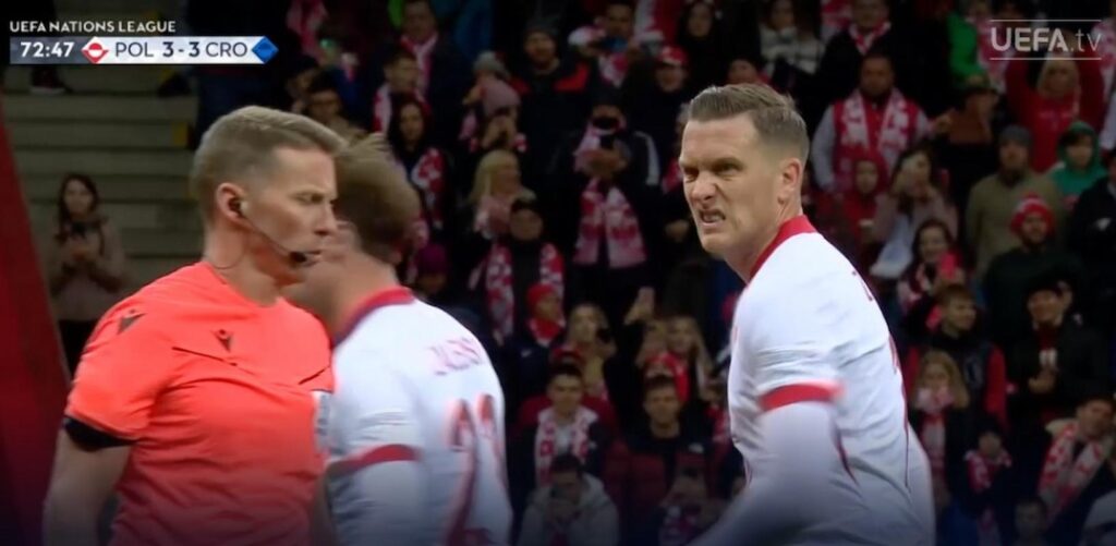 uefa zielinski (1)