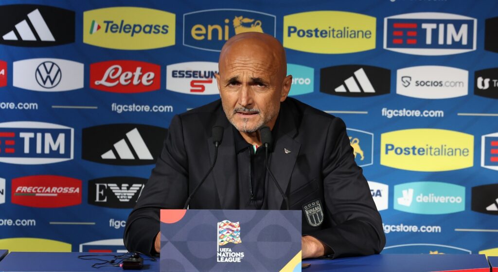 Italy Pitch Inspection &amp; Press Conference