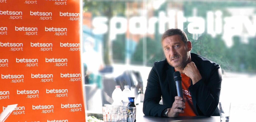 Totti scherza
