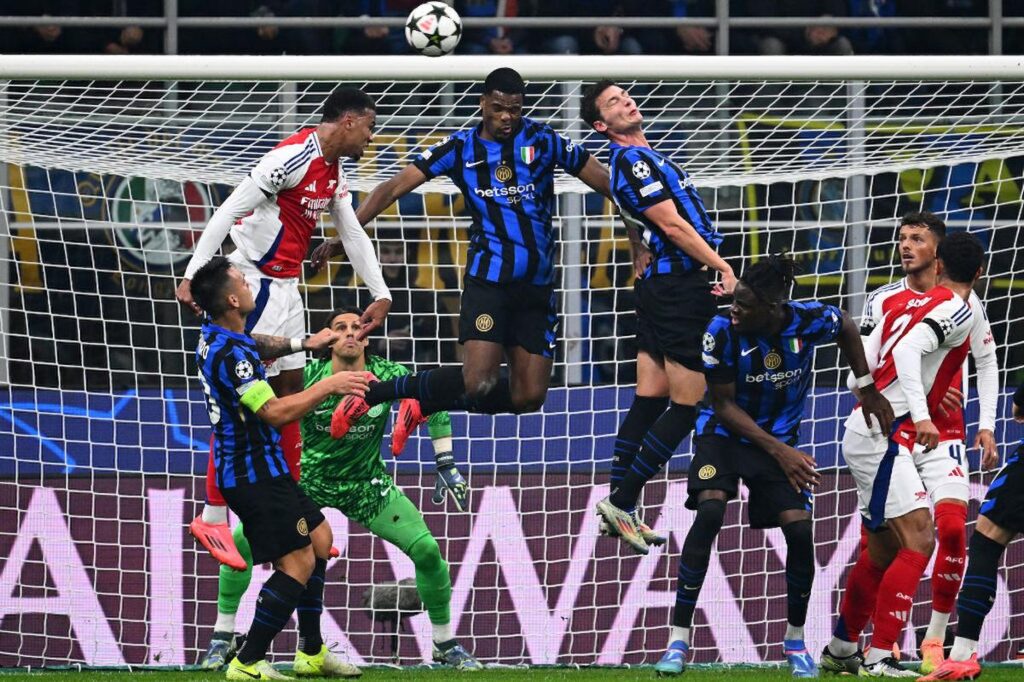 DUMFRIES PAVARD INTER ARSENAL