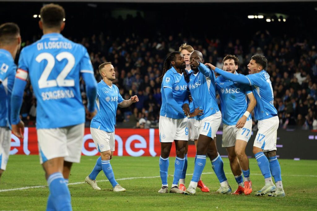lukaku gol napoli roma