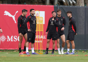 theo hernandez calabria AC Milan Training Session