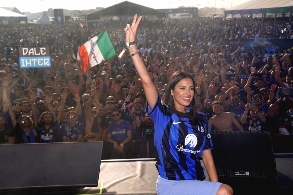 Eleonora Incardona on the stage before the UEFA Champions League 2022/23 final
