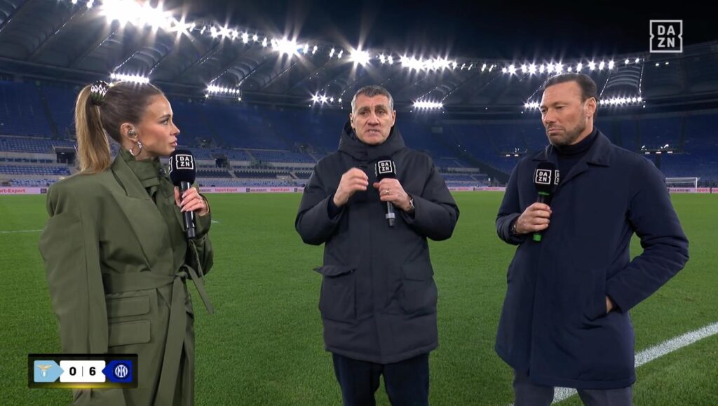 Vieri su centrocampo Inter