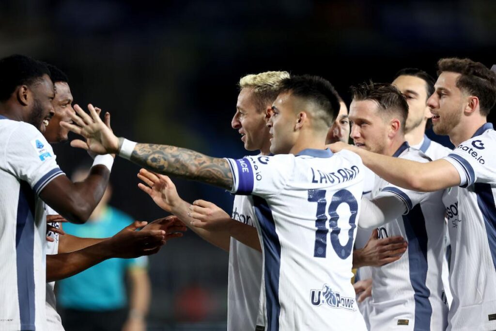 lautaro martinez gol frattesi lecce inter