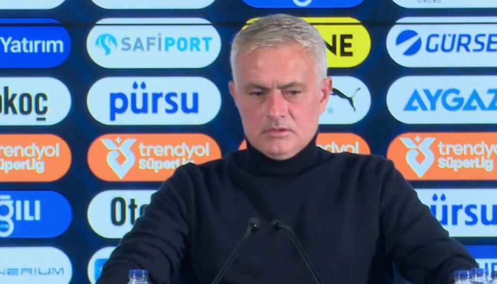 Furia Mourinho
