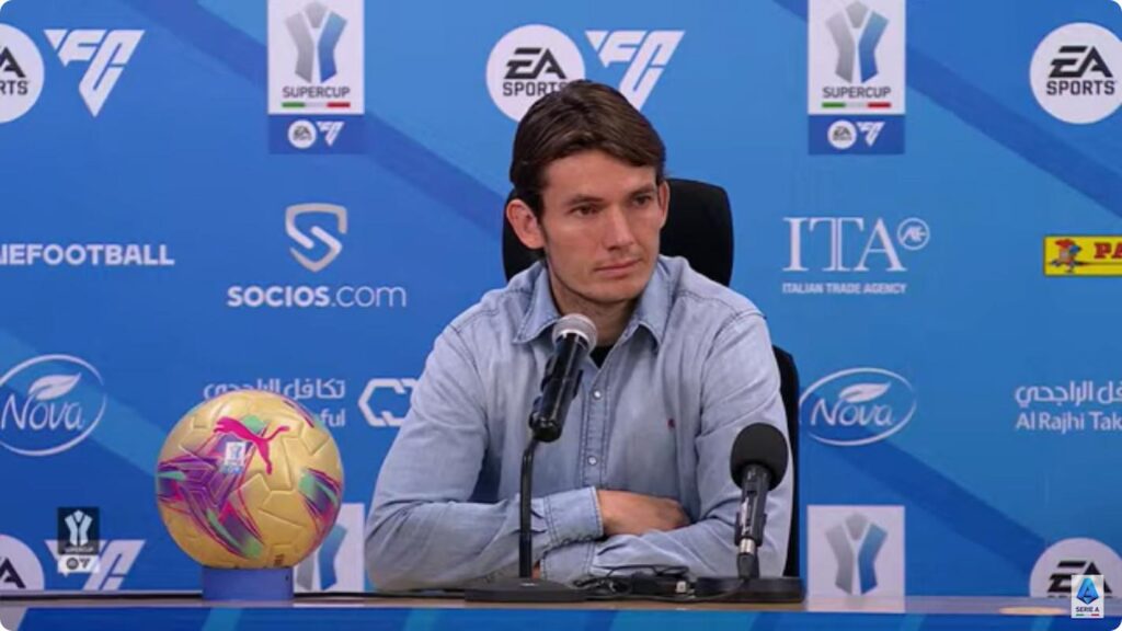 Screenshot 2025-01-01 at 09-35-27 🔴 LIVE Atalanta Press Conference Inter-Atalanta EA SPORTS FC Supercup 2025 - YouTube