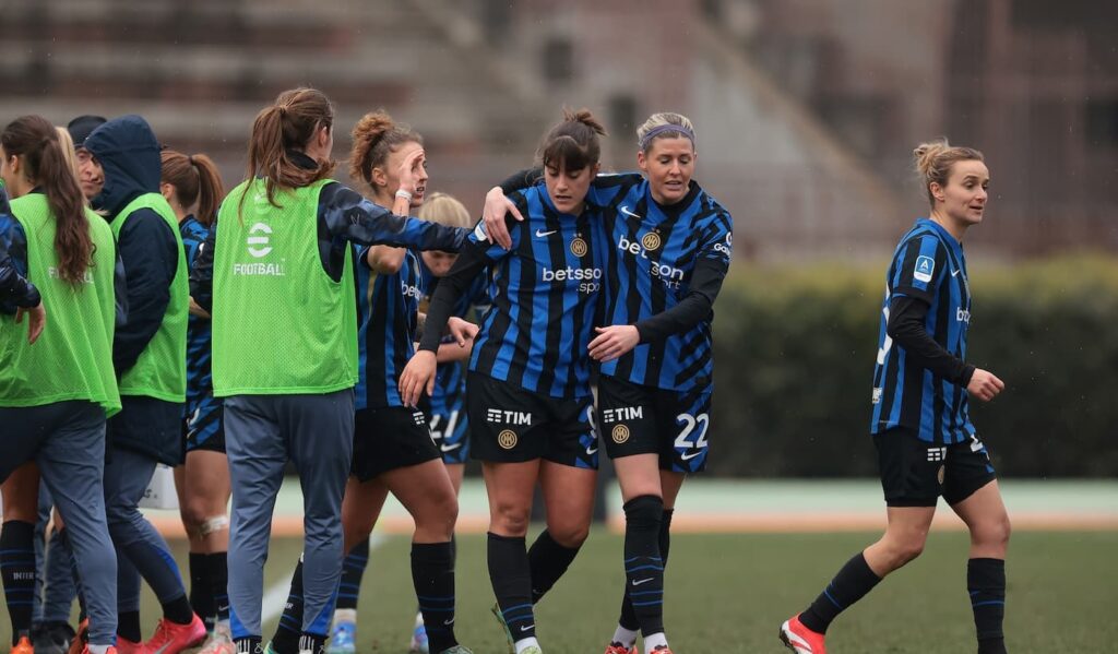 polli-women