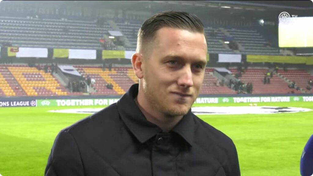 Screenshot 2025-01-22 at 19-51-07 LIVE! SPARTA PRAGA-INTER ⚫️🔵 PRE MATCH SHOW 🙌 - YouTube