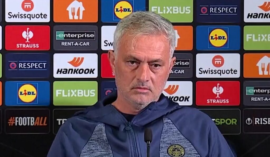 Mourinho Icardi goat