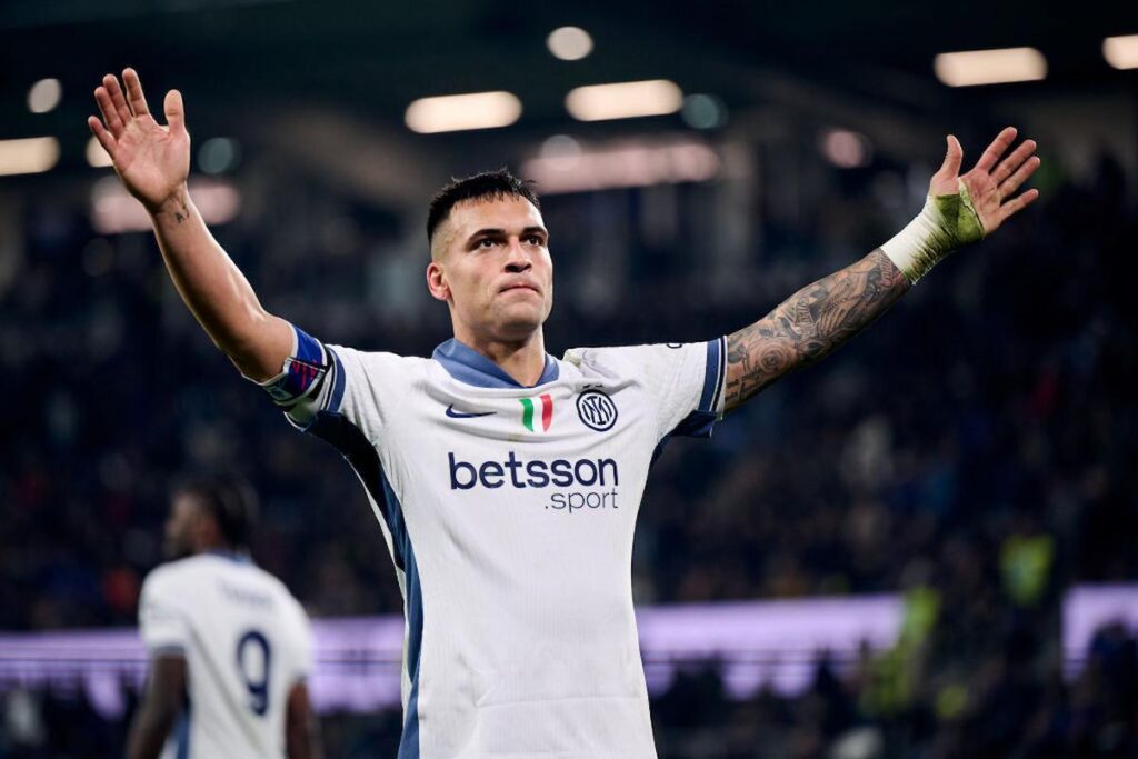 lautaro martinez (8)