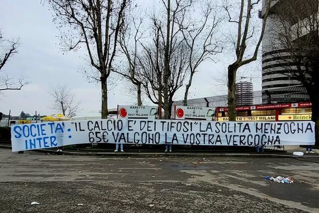 Curva biglietti