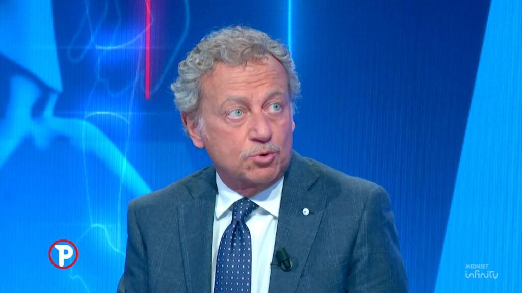 Screenshot 2025-03-31 at 11-11-22 Pressing 2024-2025 Domenica 30 marzo Video Mediaset Infinity