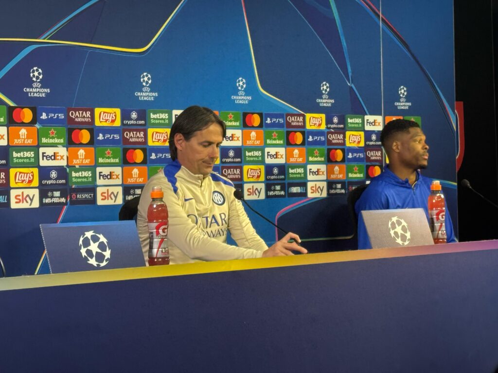 inzaghi dumfries conferenza stampa