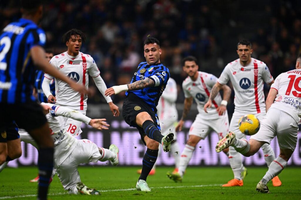 inter monza lautaro martinez