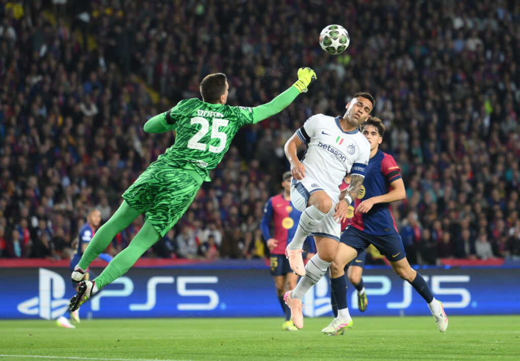FC Barcelona v FC Internazionale Milano - UEFA Champions League 2024/25 Semi Final First Leg