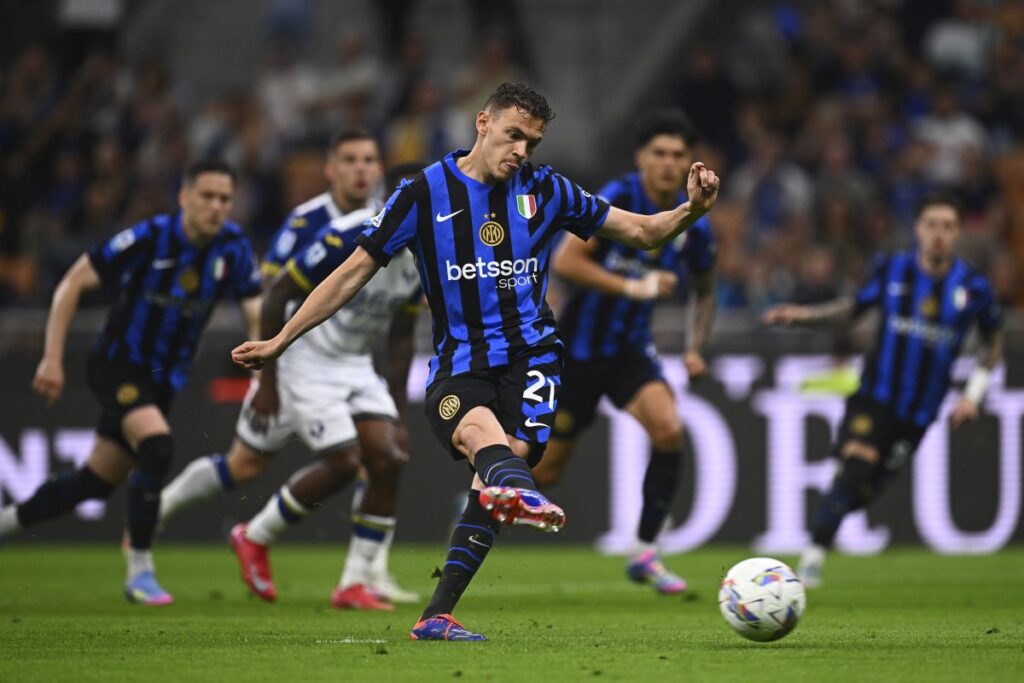 FC Internazionale v Verona - Serie A