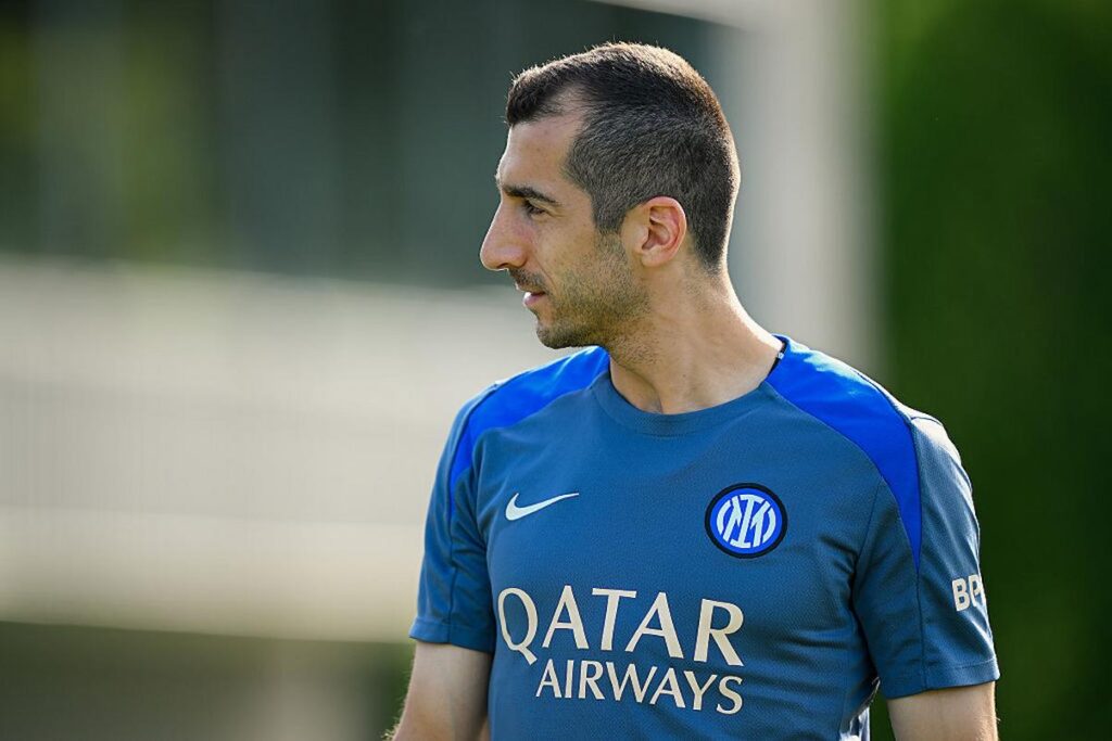 mkhitaryan allenamento