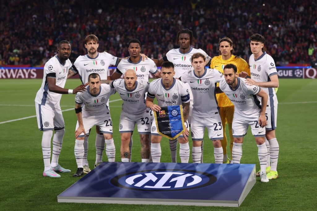 FC Barcelona v FC Internazionale Milano - UEFA Champions League 2024/25 Semi Final First Leg
