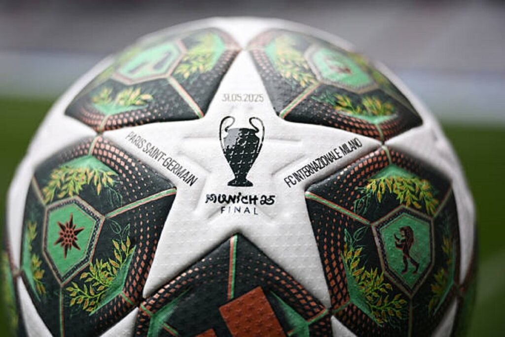 Pallone Champions