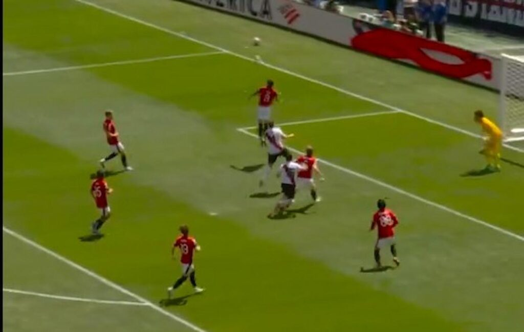 colidio gol river (1)