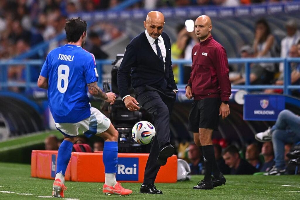 spalletti con tonali italia moldavia
