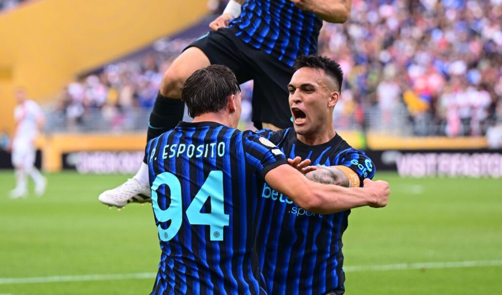 Francesco Pio Esposito e Lautaro Martinez