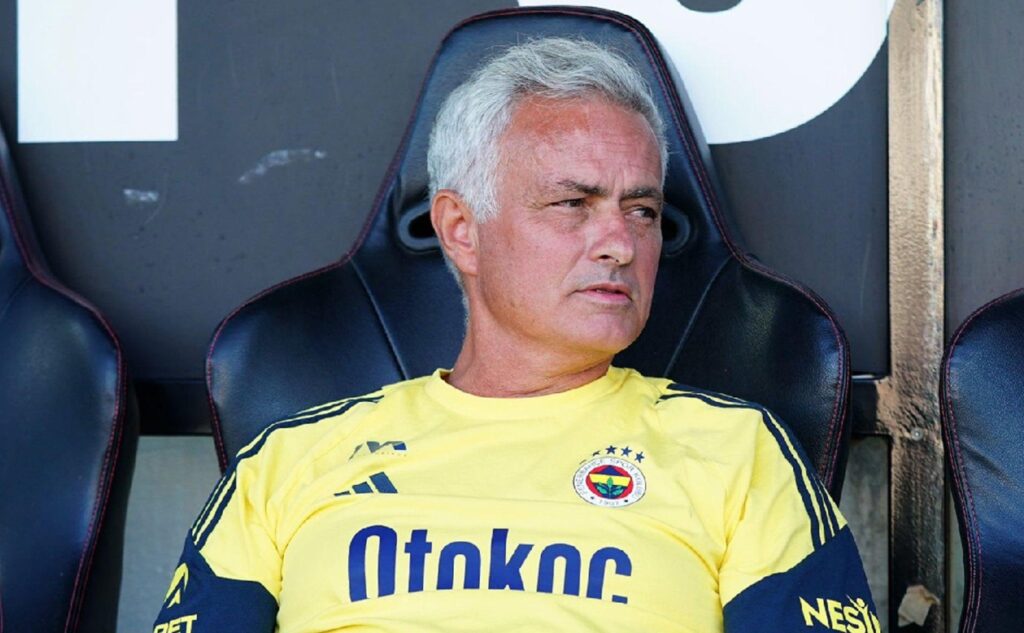 Mourinho Calhanoglu